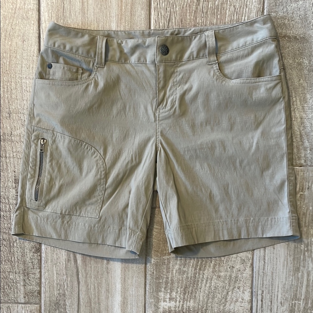 Prana tan shorts, size 6